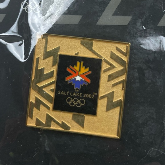 Aminco Accessories - New 2002 Salt Lake Winter Olympics Aminco Pin Y2K NOS Square